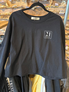 21 Day Fast Crop Longsleeve