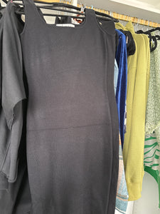Black Bodycon- sweater